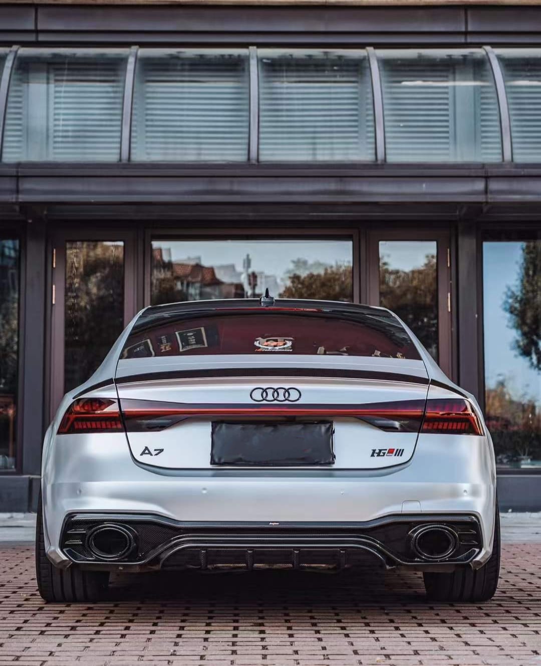 AERO CARBON - AUDI A7 / S7 C8 2018+ CARBON FIBRE REAR DIFFUSER BX STYLE - Aero Carbon UK