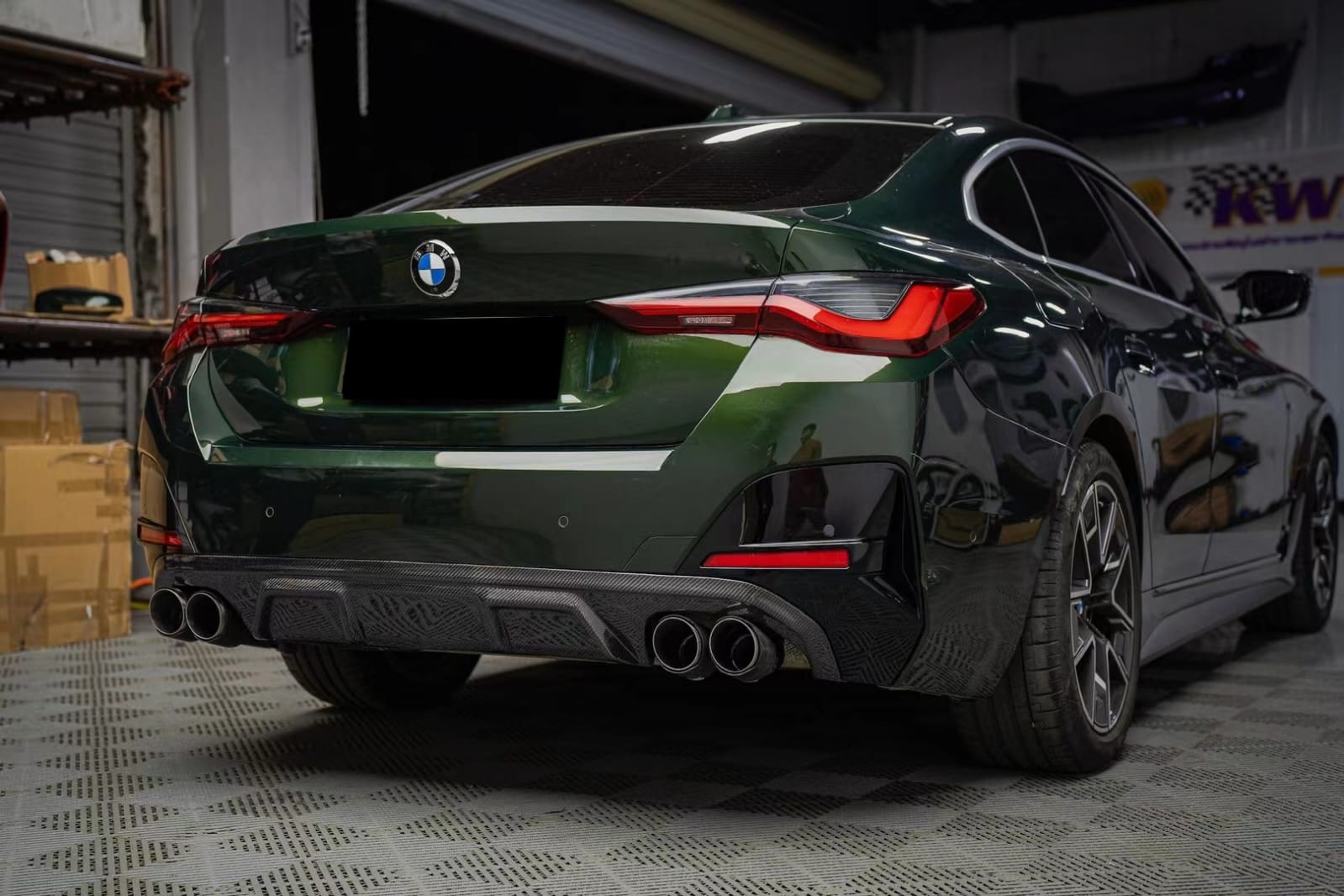 AERO CARBON - BMW G26 4 SERIES GRAN COUPE CARBON DIFFUSER + EXHAUST TIPS AERO CARBON