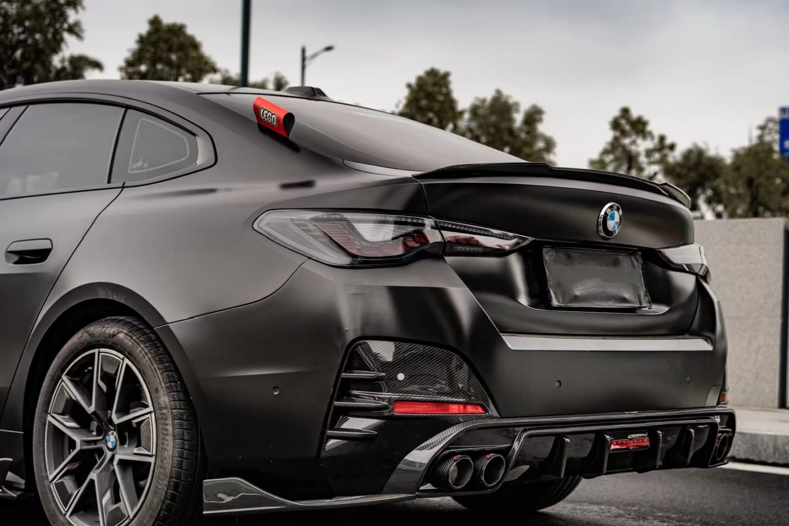 AERO CARBON - BMW G26 4 SERIES GRAN COUPE CARBON REAR DIFFUSER AERO CARBON