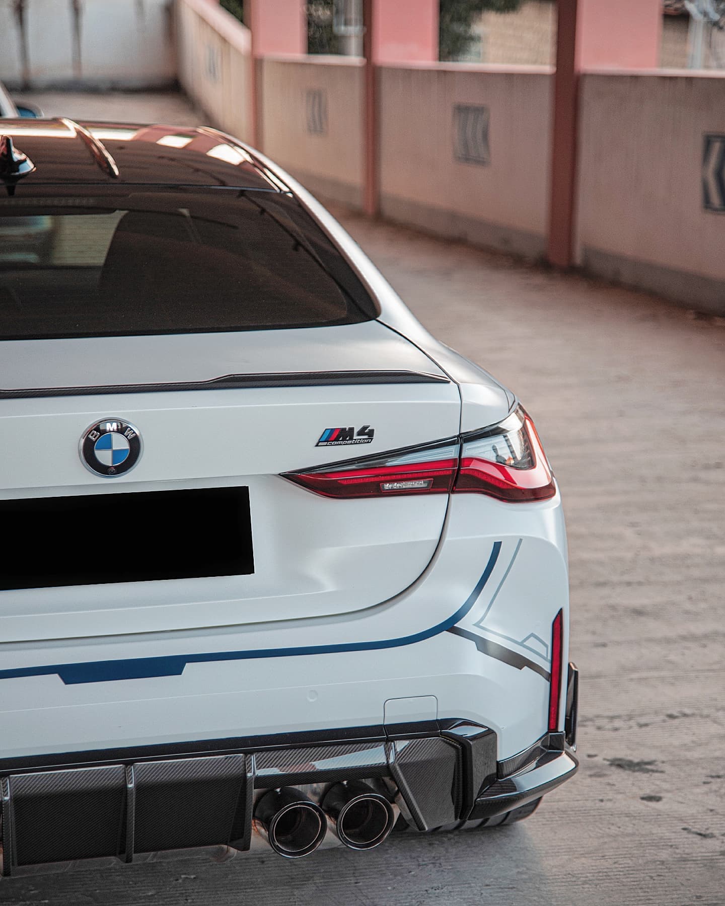 AERO CARBON - BMW M4 G82 / BMW 4 SERIES G22 CARBON REAR SPOILER RA STYLE AERO CARBON