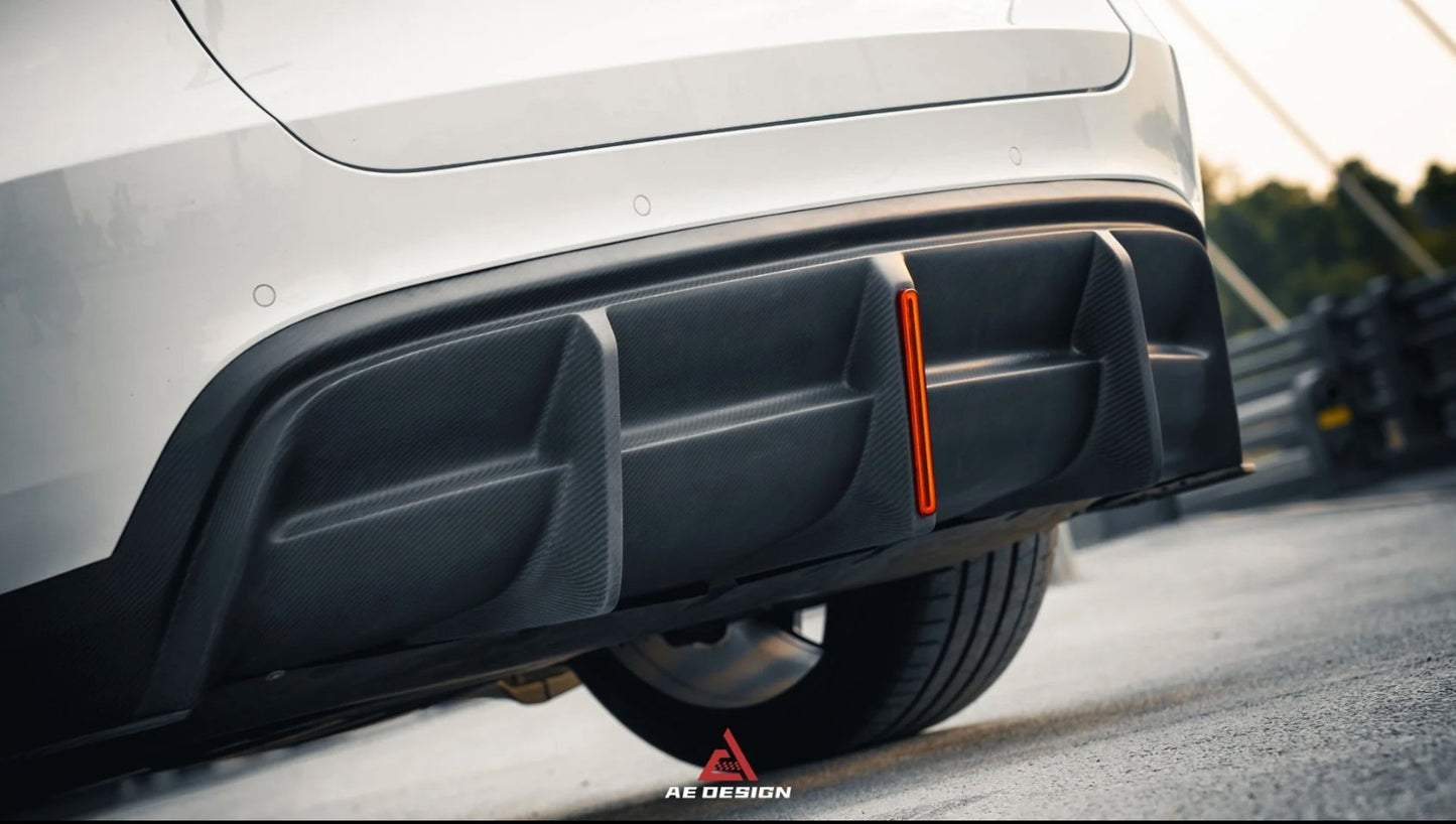 AERO CARBON - TESLA MODEL Y CARBON FIBRE REAR DIFFUSER WITH TAIL LIGHT - Aero Carbon UK