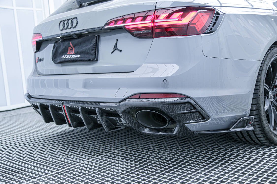 AERO DESIGN - AUDI RS4 B9.5 2021+ CARBON FIBRE REAR DIFFUSER AERO CARBON