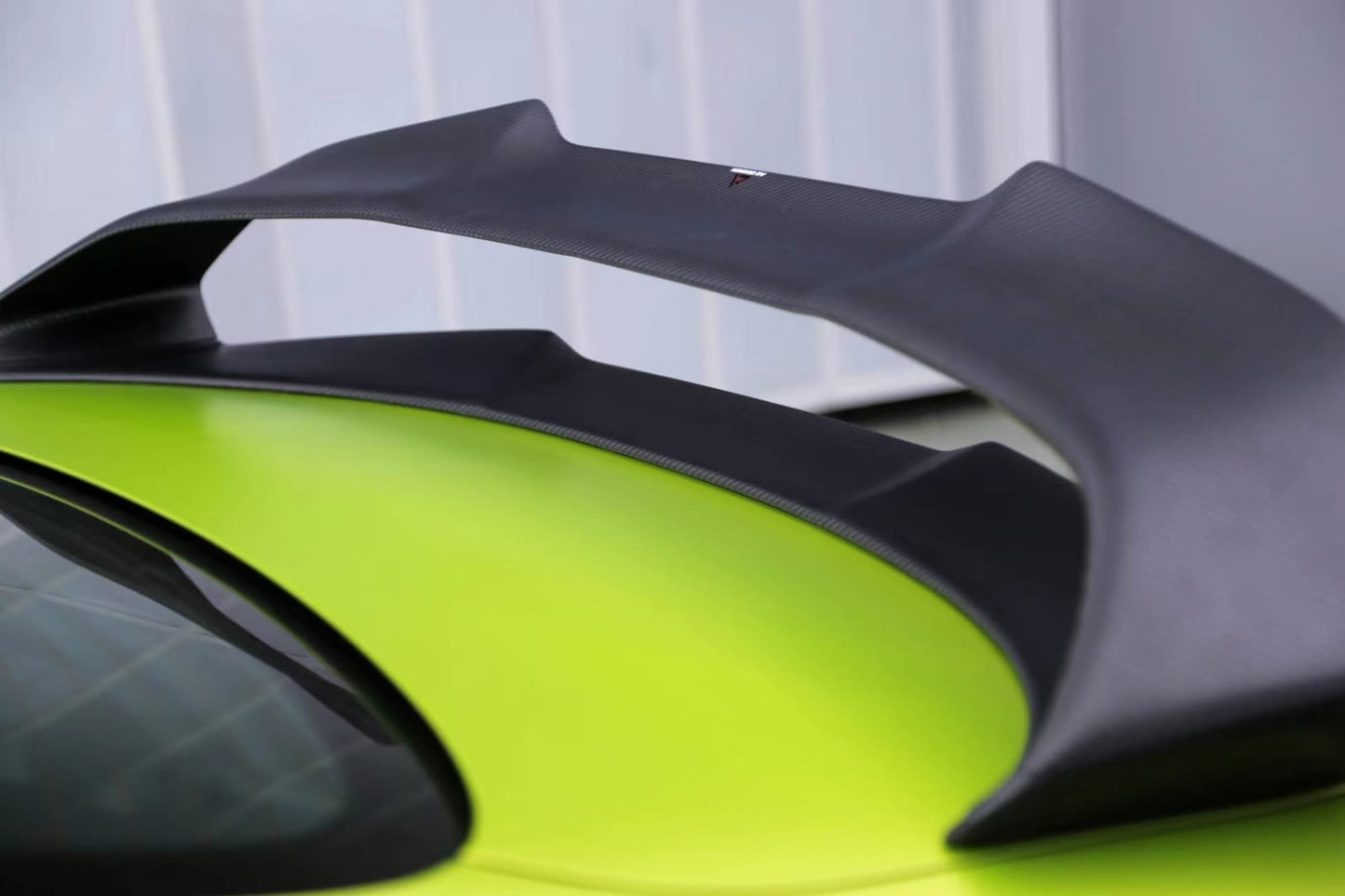 AERO DESIGN -  BMW M4 G82 AE1 REAR CARBON WING SPOILER AERO CARBON