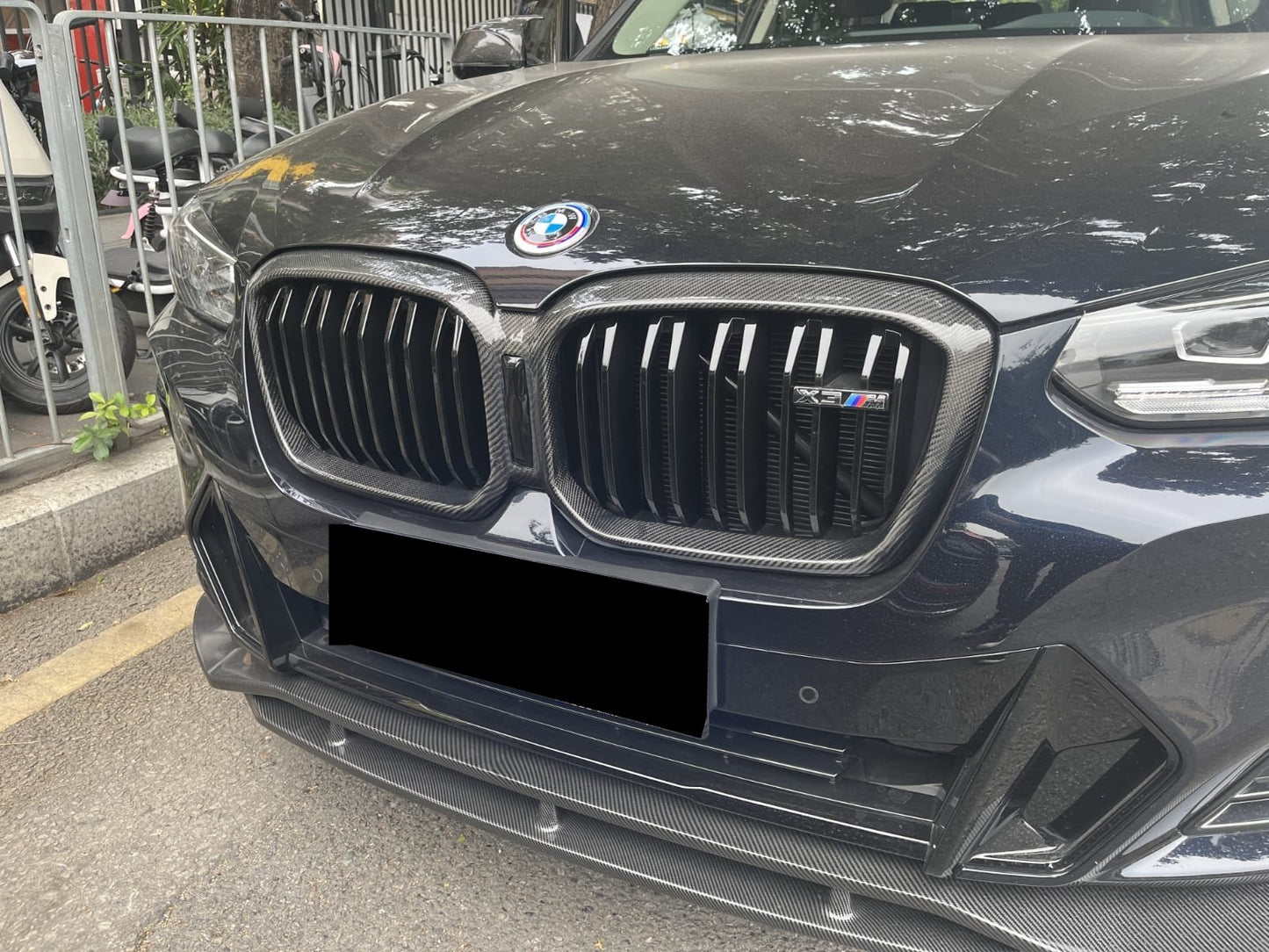 AERO DESIGN - BMW X3M F97 LCI  / X4M F98 LCI FRONT CARBON GRILL AERO CARBON