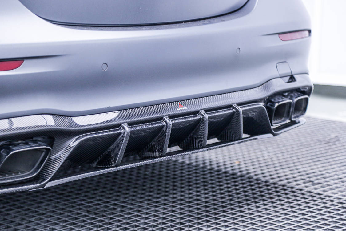 AERO DESIGN - MERCEDES W213 E63S 2020+ CARBON REAR DIFFUSER AERO CARBON