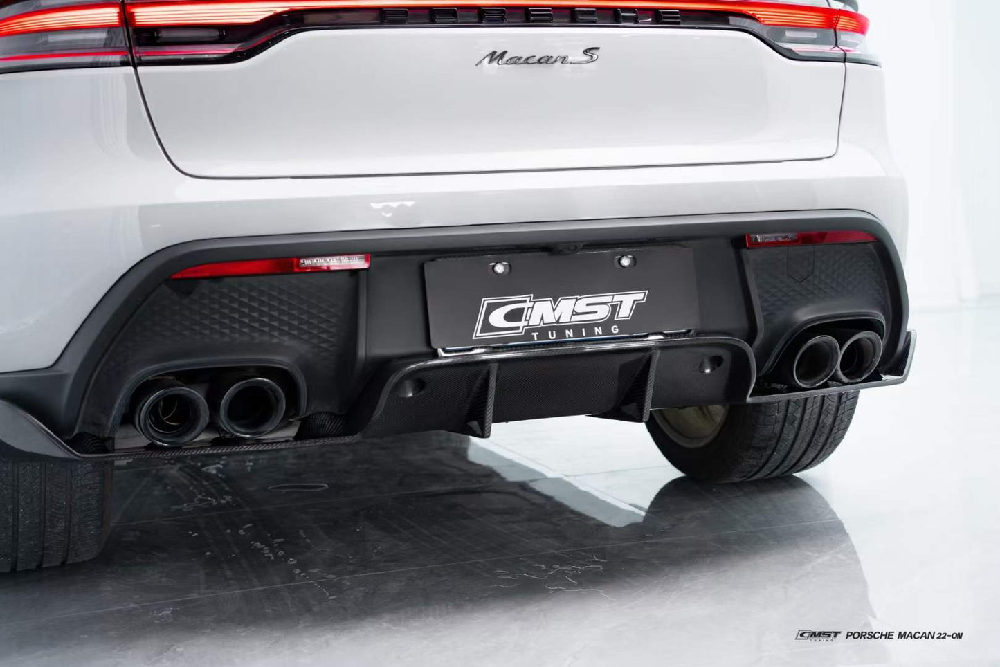 CMST - PORSCHE MACAN 2022+ DRY CARBON FIBRE DIFFUSER - Aero Carbon UK