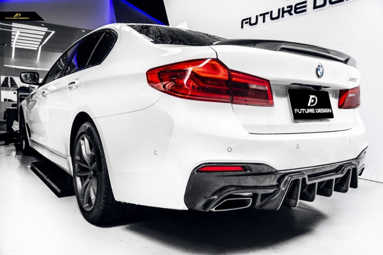 FUTURE DESIGN - BMW 5 SERIES G30 PRE LCI CARBON FIBRE REAR DIFFUSER ( GT STYLE ) - Aero Carbon UK