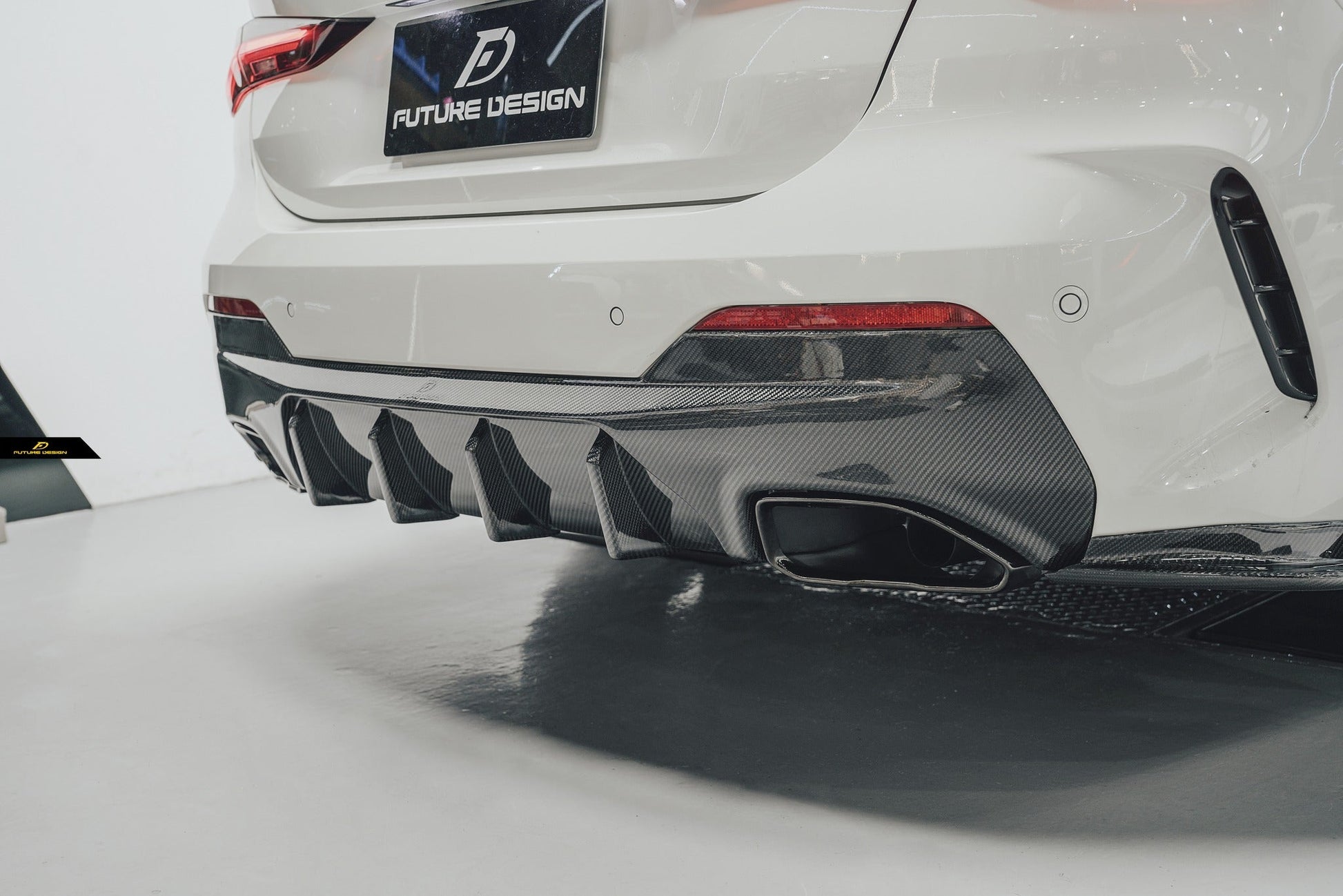 FUTURE DESIGN - BMW G22 4 SERIES CARBON FIBRE REAR DIFFUSER - Aero Carbon UK