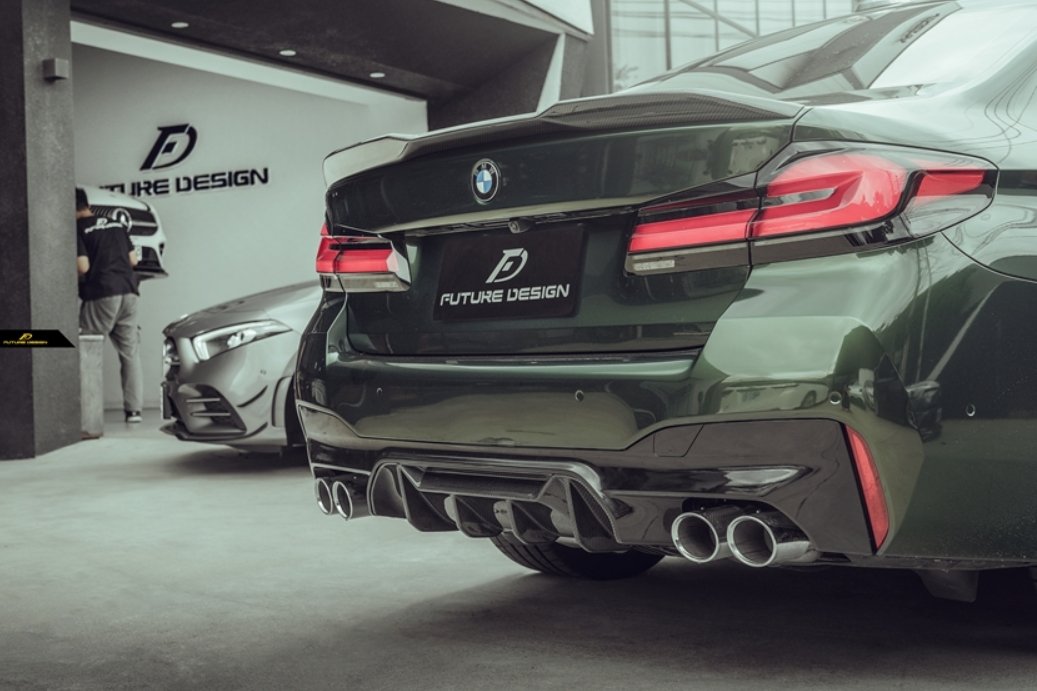 FUTURE DESIGN - BMW M5 F90 2017-20 CARBON FIBRE REAR MIDDLE DIFFUSER - Aero Carbon UK