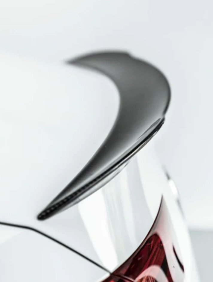 FUTURE DESIGN - MERCEDES BENZ C118 C250 CLA 35 CLA 45 CARBON FIBRE REAR SPOILER - Aero Carbon UK