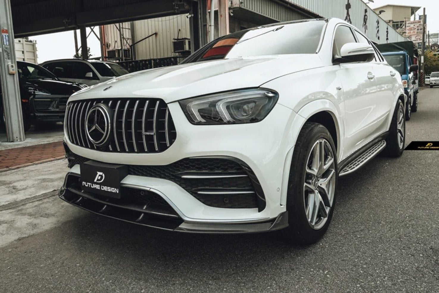 FUTURE DESIGN - MERCEDES GLE COUPE W167 CARBON FIBRE FRONT LIP SPLITTER - Aero Carbon UK