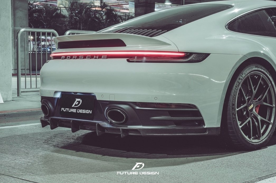 FUTURE DESIGN - PORSCHE 992 CARRERA DRY CARBON FIBRE REAR DIFFUSER - Aero Carbon UK