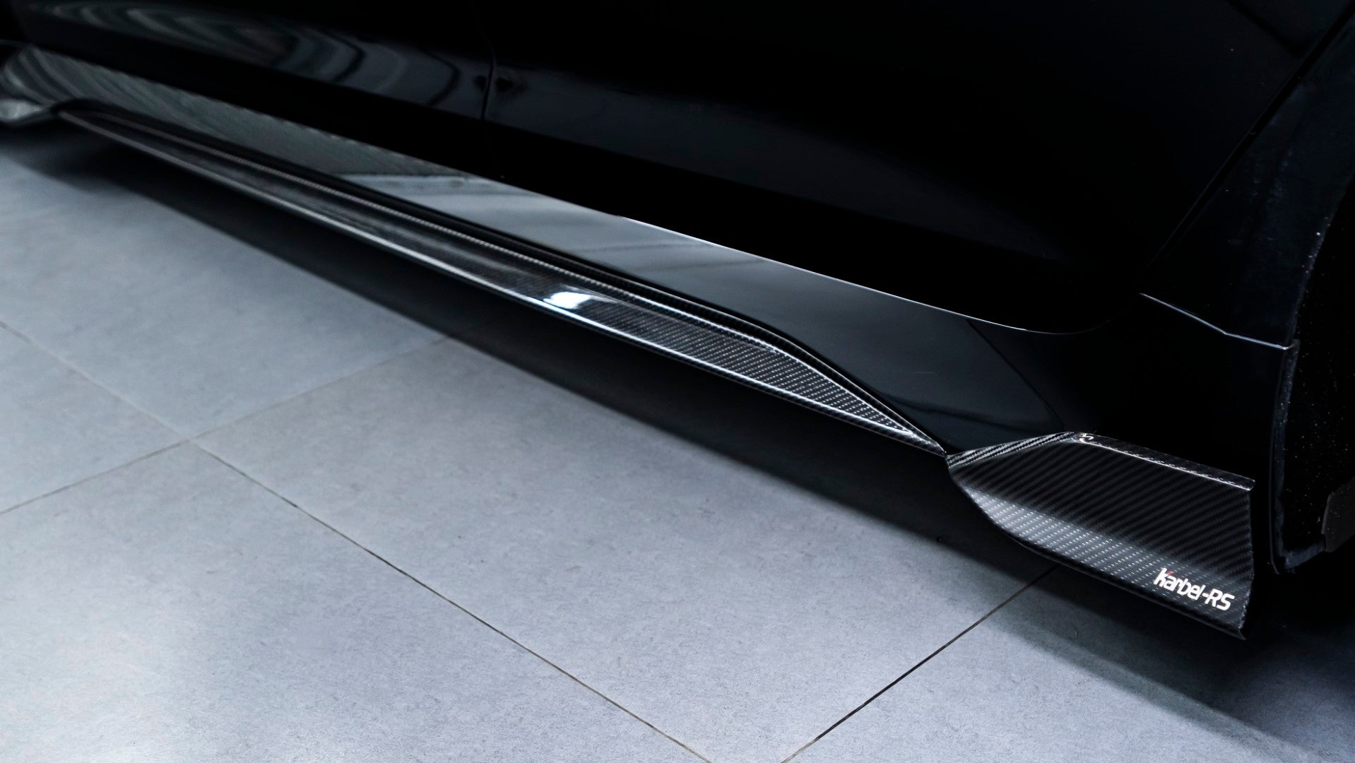 KARBEL - AUDI RS6 RS7 C8 DRY CARBON FIBRE SIDE SKIRTS - Aero Carbon UK