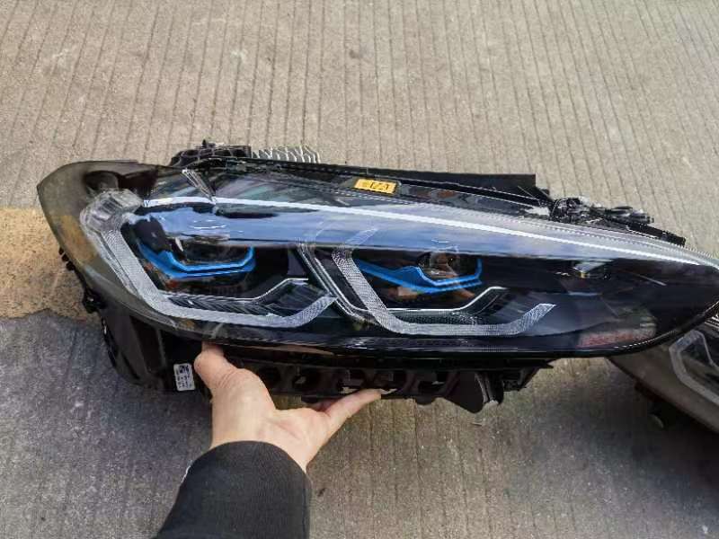 ORIGINAL BMW G80 M3 LASER HEADLIGHTS WITH MODULES - Aero Carbon UK